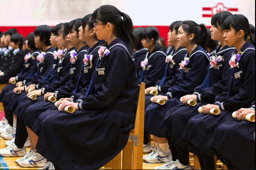 Ensino Médio Público e Particular no Japão. Qual a diferença?