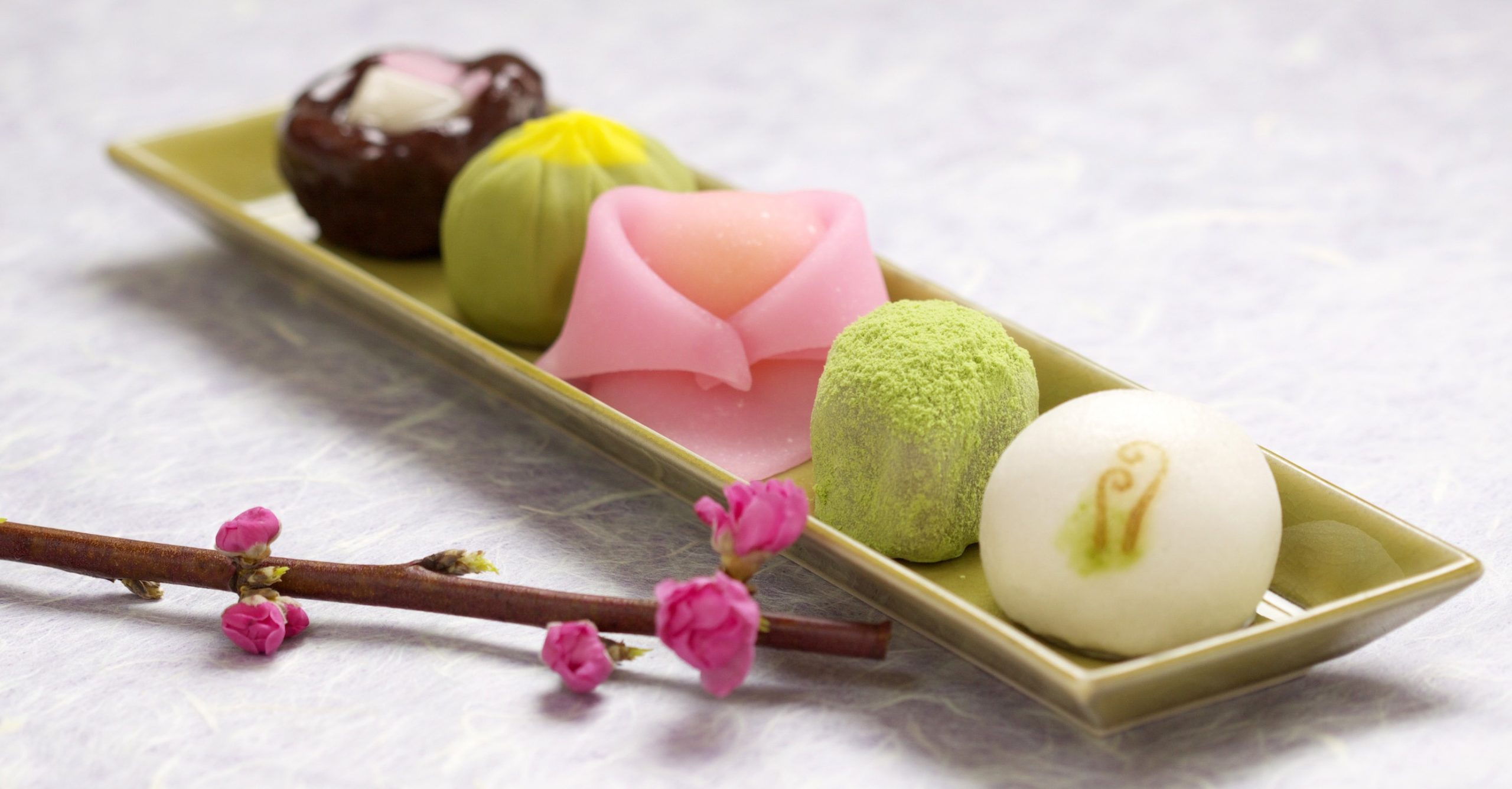 🇧🇷 Tsuyoshi enviou doces para Ninrir mas ela