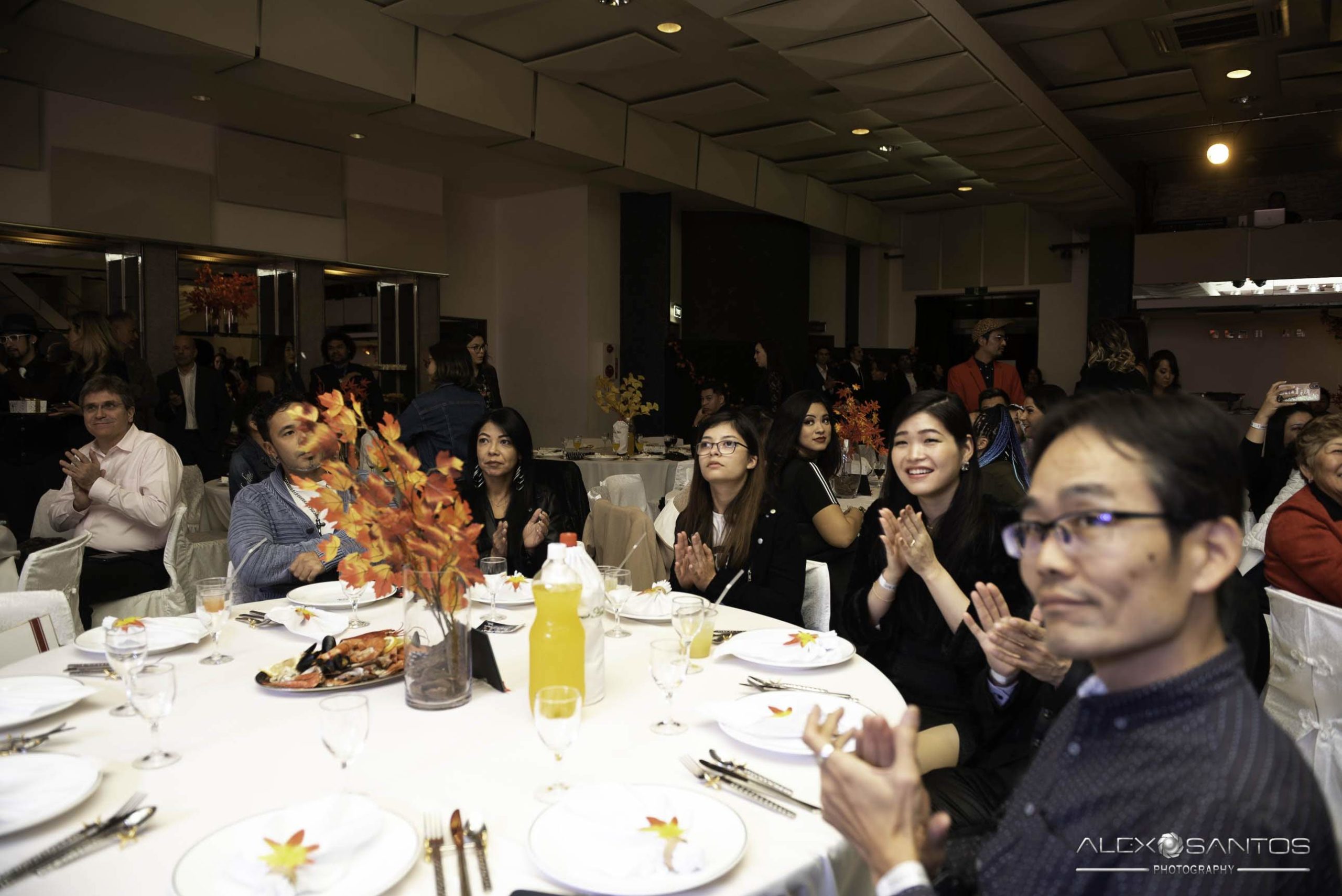 Revista Super Vitrine celebra 13 anos com jantar e Show da banda Onze:20