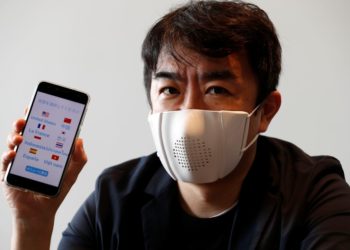 Startup japonesa cria máscara ‘inteligente’ conectada à rede