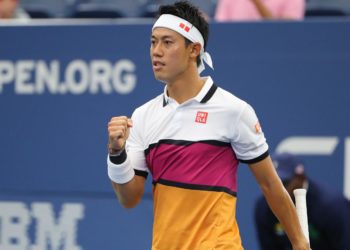 Terceiro testes de COVID-19 do tenista Kei Nishikori dá negativo