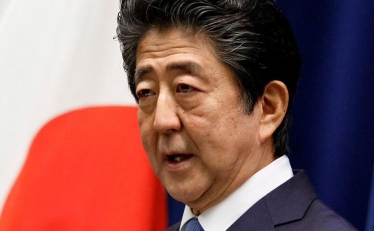 Shinzo Abe confirma presença na cerimônia de 75 anos da bomba atômica de Hiroshima e Nagasaki