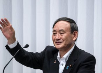 Chefe do gabinete do governo do Japão diz que crescimento econômico é prioridade do próximo governo