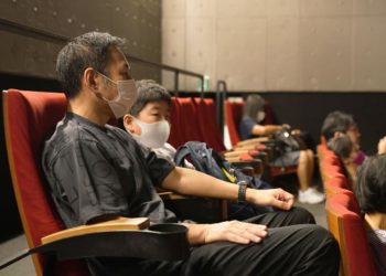 Cinemas no Japão voltam a funcionar com capacidade máxima