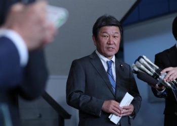 Ministro das Relações Exteriores do Japão pede que comunidade internacional preste mais atenção na piora das relações diplomáticas na região do Mar do Leste e Sul da China