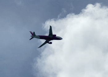 Companhias aéreas do Japão tornam obrigatório uso de máscara no aeroporto e dentro do avião