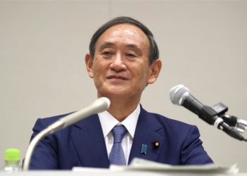 Partido Liberal Democrata anuncia candidatura do atual chefe do gabinete do governo para o cargo de primeiro-ministro