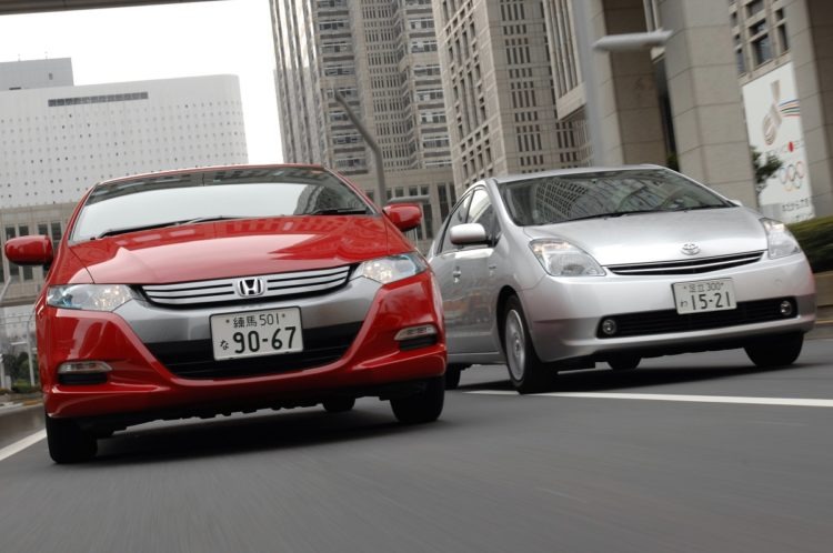 Toyota e Honda anunciam produção recorde de veículos em setembro