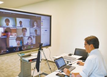 Universitários japoneses preferem ter aulas online, segundo pesquisa