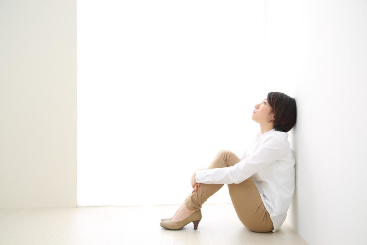 Casos de suicídio no Japão aumentam em 40% no mês de outubro em relação ao ano passado por conta da influência da pandemia de COVID-19