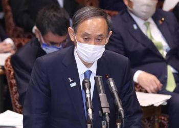 Primeiro-ministro do Japão descarta no momento emitir Estado de Emergência diante do novo aumento de casos de COVID-19 no país