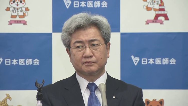 Presidente da Associação de Médicos do Japão alerta que rápido aumento de casos de COVID-19 pode paralisar sistema de saúde do país