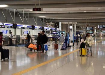 Quantidade de turistas estrangeiros diminui em 97% em novembro