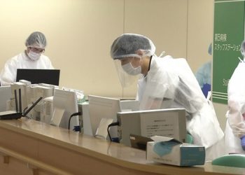 Sobrecarga no sistema de saúde do Japão está impedindo médicos de cuidar de pacientes com doenças graves