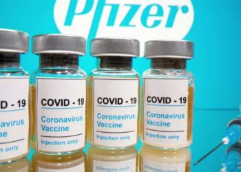 Vacinas contra COVID-19 da Pfizer entram em fase final de testes e podem ser aprovadas para uso no Japão na sexta-feira