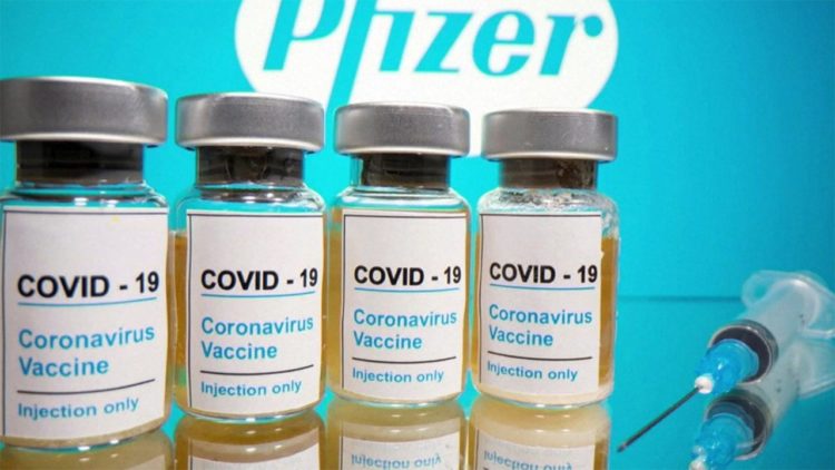 Vacinas contra COVID-19 da Pfizer entram em fase final de testes e podem ser aprovadas para uso no Japão na sexta-feira