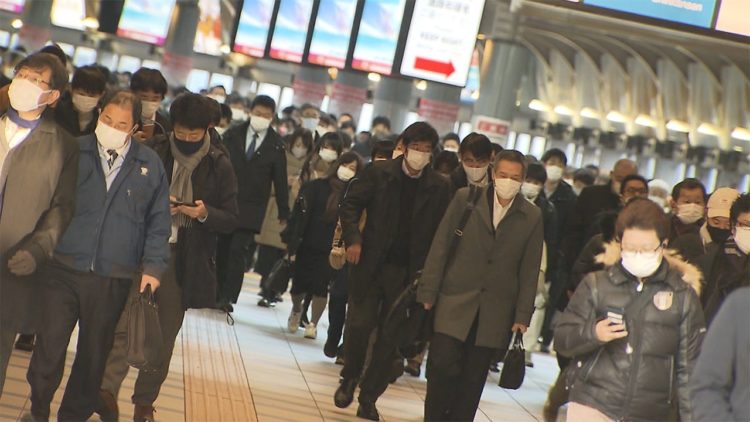 Ministro japonês alerta que casos de Covid-19 entre idosos não está diminuindo