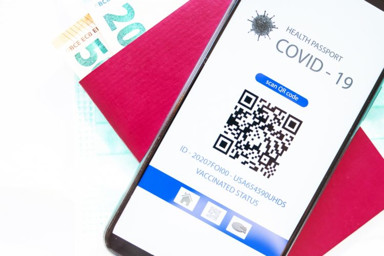 COVID-19: Companhia Ana conduz teste de passaporte de saúde digital no aeroporto de Tóquio