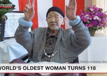 Mulher mais velha do mundo com 118 anos, desiste do revezamento da tocha olímpica de Tóquio