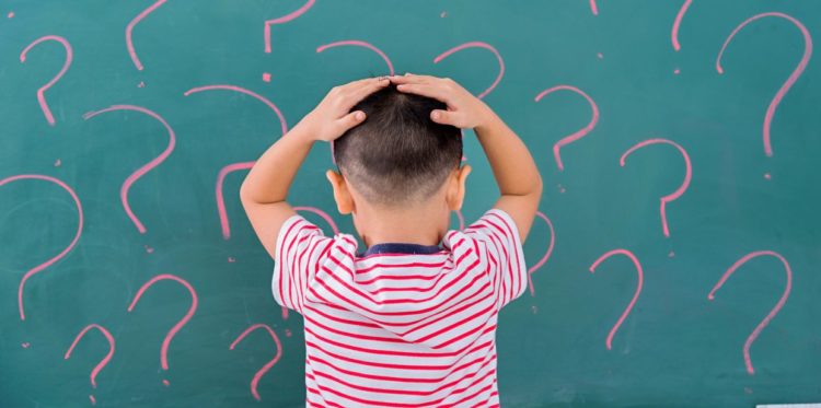 Creches e jardins de infância estudam sobre como ensinar questões de identidade de gênero