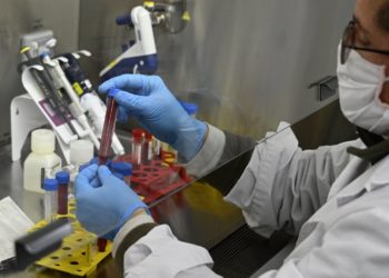 Mais um coquetel de anticorpos para tratamento da Covid-19 poderá ser aprovado no Japão