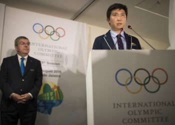 Membro do COI testa positivo para Covid-19 em Tóquio