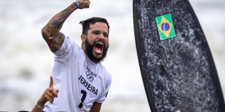 Ítalo Ferreira conquista a primeira medalha de ouro do Brasil nas Olimpíadas de Tóquio