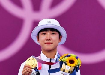 An san arqueira da Coreia do Sul leva 3 medalhas de ouro e críticas nas Olimpíadas de Tóquio e