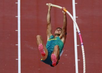 Salto com vara: Thiago Braz garante vaga na final em Tóquio