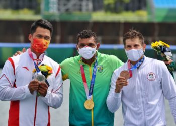 Na velocidade Isaquias Queiroz é ouro na canoagem em tóquio