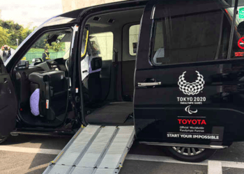 Japão aumentará  frota de táxis acessíveis a cadeirantes