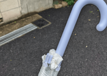 Dica de como impedir que seu guarda-chuva seja roubado no Japão