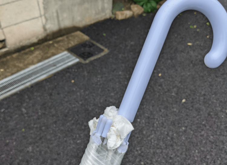 Dica de como impedir que seu guarda-chuva seja roubado no Japão