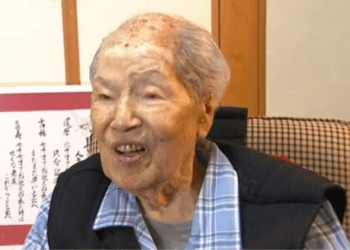 Líder do grupo de sobreviventes da bomba atômica do Japão, falece aos 96 anos