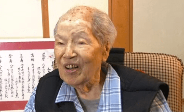 Líder do grupo de sobreviventes da bomba atômica do Japão, falece aos 96 anos