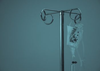 Enfermeira vai a julgamento por matar 3 pacientes idosos no hospital de Yokohama