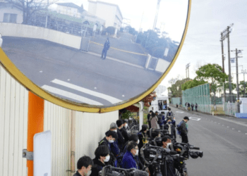 Aluno de 14 anos morto a facada por colega em escola do Japão