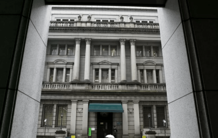 Programas de auxílio da pandemia poderá ser cortado em março de 2022