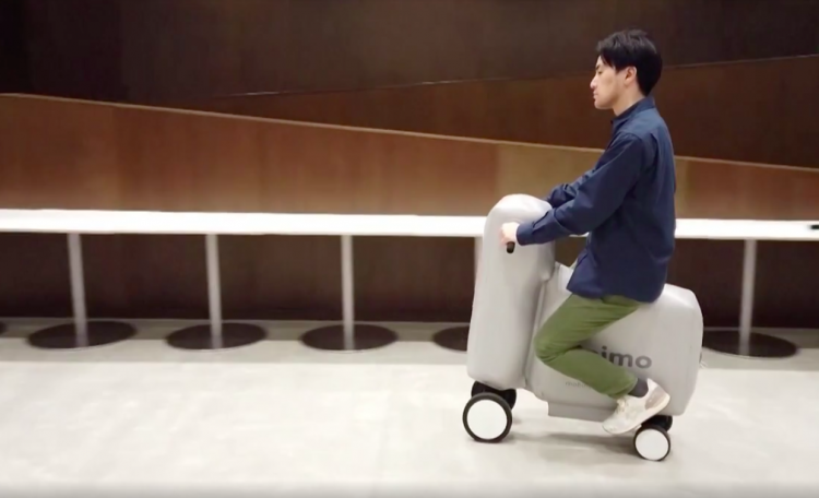 Scooter elétrica inflável é criada no Japão