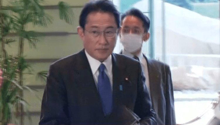 Coreia do Norte faz lançamento de míssil balístico