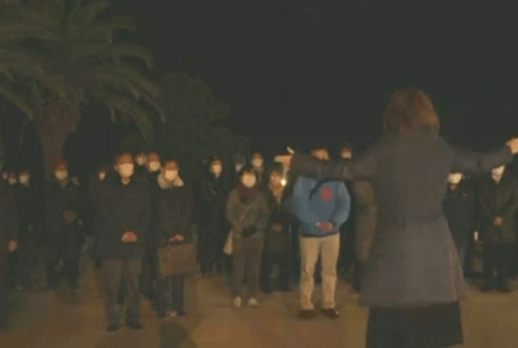 Cerimônia em memória pela vítimas do terremoto de Kobe