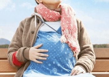 Aumento no número de gestantes internadas por coronavírus, sobrecarrega hospital em Tóquio