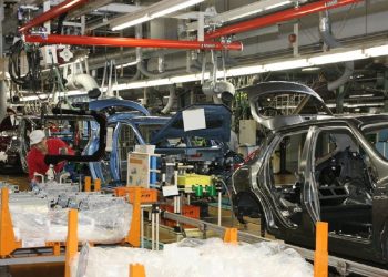 Sindicatos automobilísticos buscam 1º aumento salarial após recuperação da pandemia