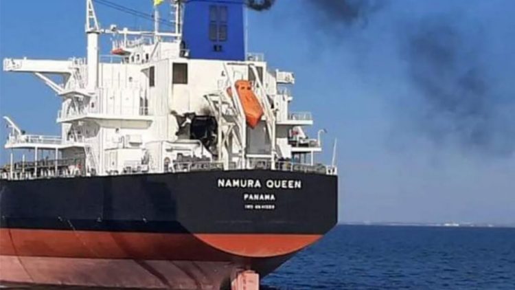 Navio japonês é atingido por um míssil russo no Mar Negro