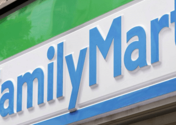 FamilyMart vai retirar de circulação garfos plástico antes da aplicação da lei