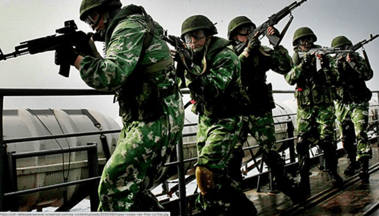 Militares russos treinam em região de ilhas reivindicadas pelo Japão