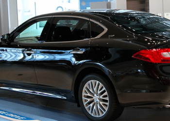 Nissan encerrará produção do sedã de luxo Cima