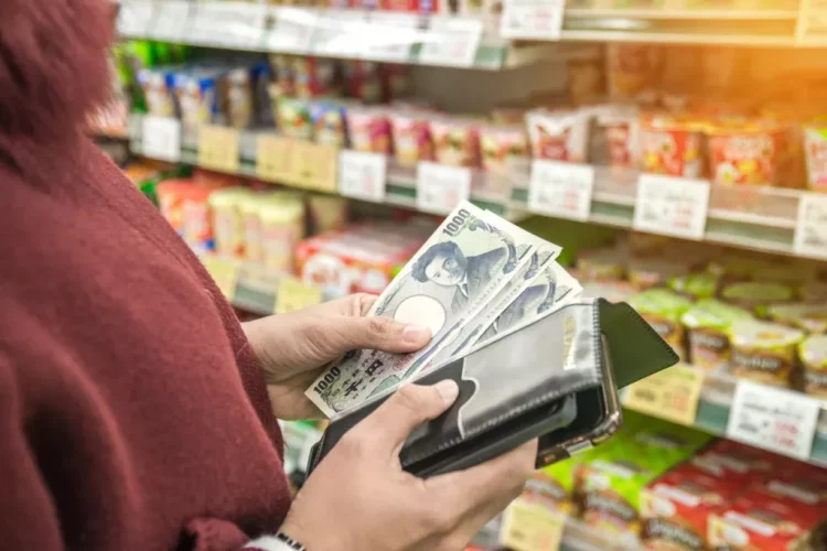 Conflito na Ucrânia eleva preços de matérias-primas no Japão