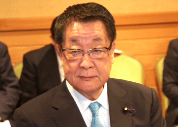 Ex-ministro é condenado por receber propina