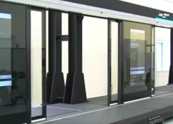 Estação de trem em Osaka terá as primeiras portas de plataforma ajustáveis do mundo